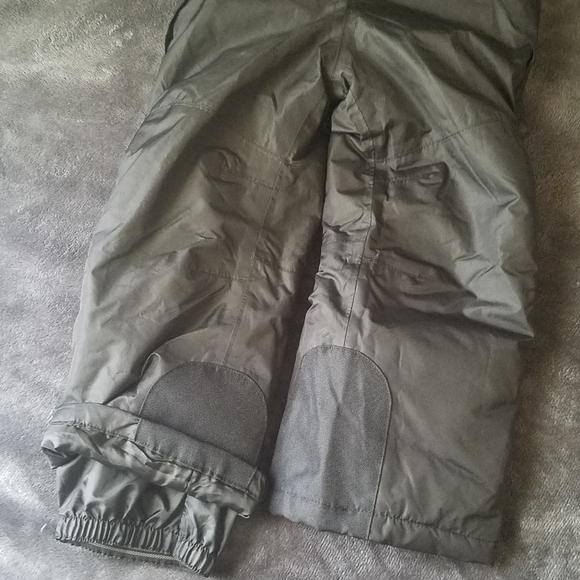 2-4 yr olds snow coveralls - Picture 5 of 5